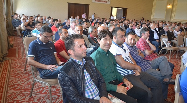 Antrenörler seminerde buluşuyor