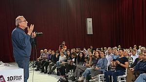 Ataol Behramoğlu, şiirleriyle damga vurdu