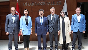 Başkan Köşker Diyarbakır’da