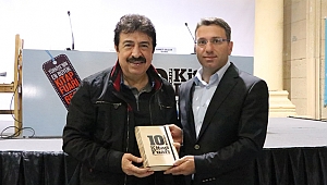 “Beni zorla şair yaptılar”