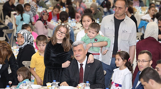 Bilgievi ailesi iftarda buluştu