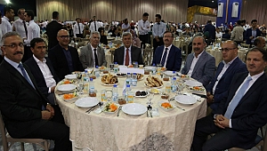 Büyükşehir ailesi iftarda buluştu