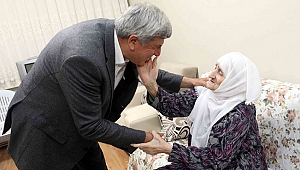 “Dünya gözüyle Erdoğan’ı görmek istiyorum”