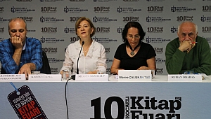 Fuarda İzmitli şair Ruşen Hakkı konuşuldu