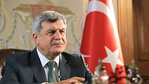 “Geleceğimizin teminatı gençlerimizdir”