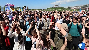 Gelecek nesil annelerin ellerinde şekillenecektir