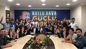 Karamürselli Gençler Genç Kürsü’de buluştu