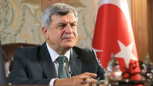 Karaosmanoğlu, "Geleceğimizin teminatı gençlerimizdir"