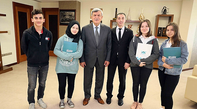 Karaosmanoğlu, ‘’Gelecek genç bilgelerin olacak’’