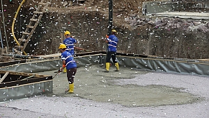 Kartepe Yarı Olimpik Yüzme Havuzu’nun temeli atıldı