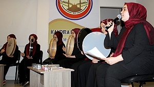 Kursiyerler bendir çalmayı öğrendi