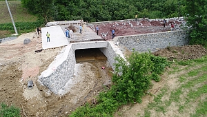 Ormanya yolu yenileniyor