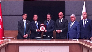 Şeker, Japon bakanları TBMM'de ağırladı