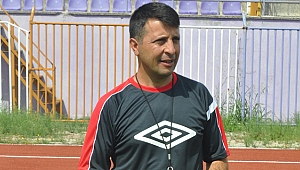 Tutcuoğlu Altınova ile anlaştı