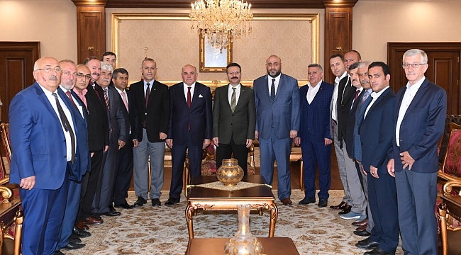 Yeni yönetimden Aksoy'a ziyaret