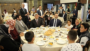 “Yetim gülerse dünya güler”