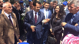 AK Parti Gebze’den Flormar işçilerine ziyaret