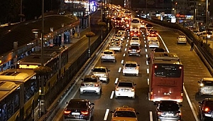 Akın akın gittiler