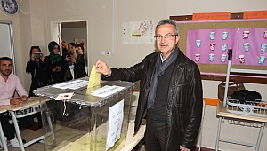 Başkan Köşker Oyunu Osman Yılmaz’da kullanacak