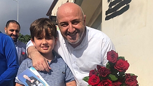 Bıyık, kapı kapı destek istiyor