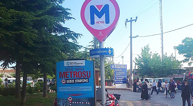 Büyükşehir, "Halk tabelalardan memnun" diyor