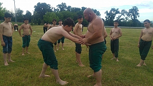 Çıraklarını Kırkpınar’a hazırlıyor