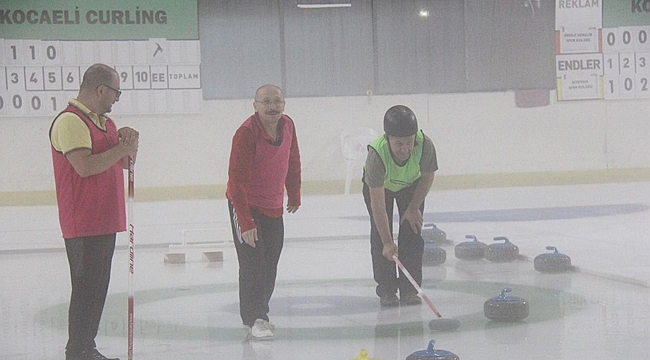 Curling Kupası’nda müthiş çekişme!