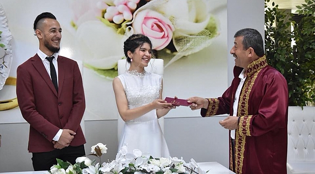 Darıca’ya değil, evliliğe transfer etti
