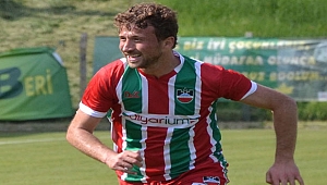 Fahrettin’in eli kulağında!