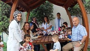 Farabi, çocukların yüzünü güldürdü