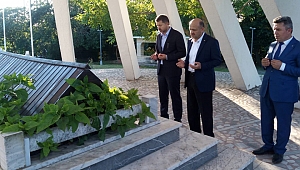 Işık Kandıralılar ile iftarda buluştu