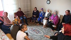 Karabacak kapı kapı geziyor