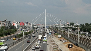 Mimar Sinan Yaya Köprüsü’nde asansör çalışması sürüyor