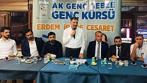 Şeker, "Geleceğe gençlerle yürüyen tek partiyiz"