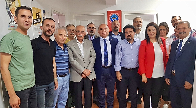 Tarhan eğitimcileri ziyaret etti