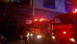 Başakşehir'de fabrikada yangın