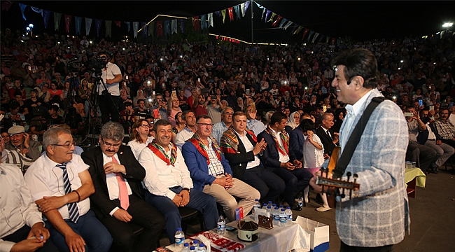 Bilecikliler Coşkun Sabah'la damga vurdu