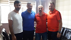 Çağlın, Vurur'a gitti!