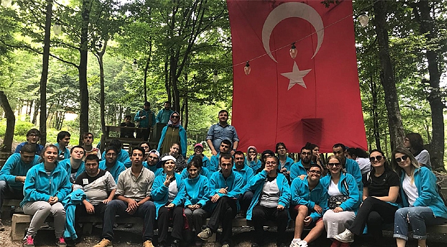 Engelli öğrenciler Diriliş Kampı’nda eğlendi