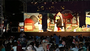 Gebzeli çocuklar, Ege ile Gaga’nın macerasını izledi