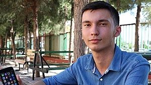 Google ve Microsoft'un açığını buldu