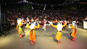 Iğdırlılar Derneği şölene renk kattı
