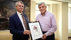 Karaosmanoğlu Kanada Büyükelçisi’ni ağırladı