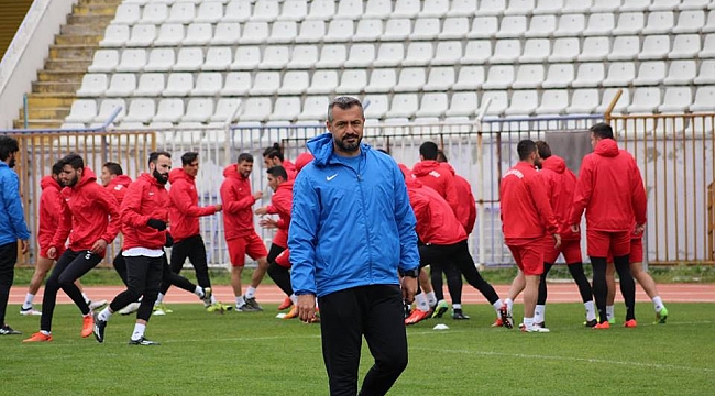 Menekşe’den sezona ‘MERHABA’