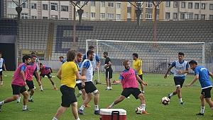 Menekşe’ye dinlenmek yok