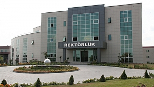 Rektör olmak için profesör olma şartı aranmayacak