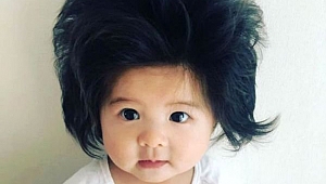 Saçlarıyla fenomen olan Japon bebek