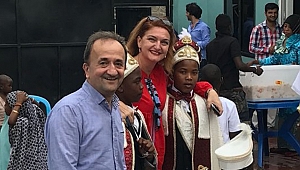 Tanzanya’da Türk usulü sünnet düğünü