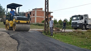 Alt yapısı biten mahalleye asfalt