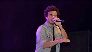 Buray, sevenleriyle buluştu